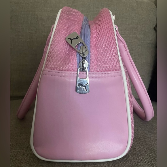 PUMA Pink Mesh Medium Grip Bag EUC 15”x 9.5” Duffle - Picture 8 of 13